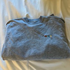 Gray golf pull over